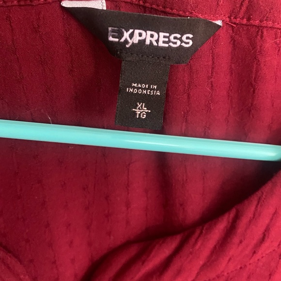 Express Top - Picture 3 of 3